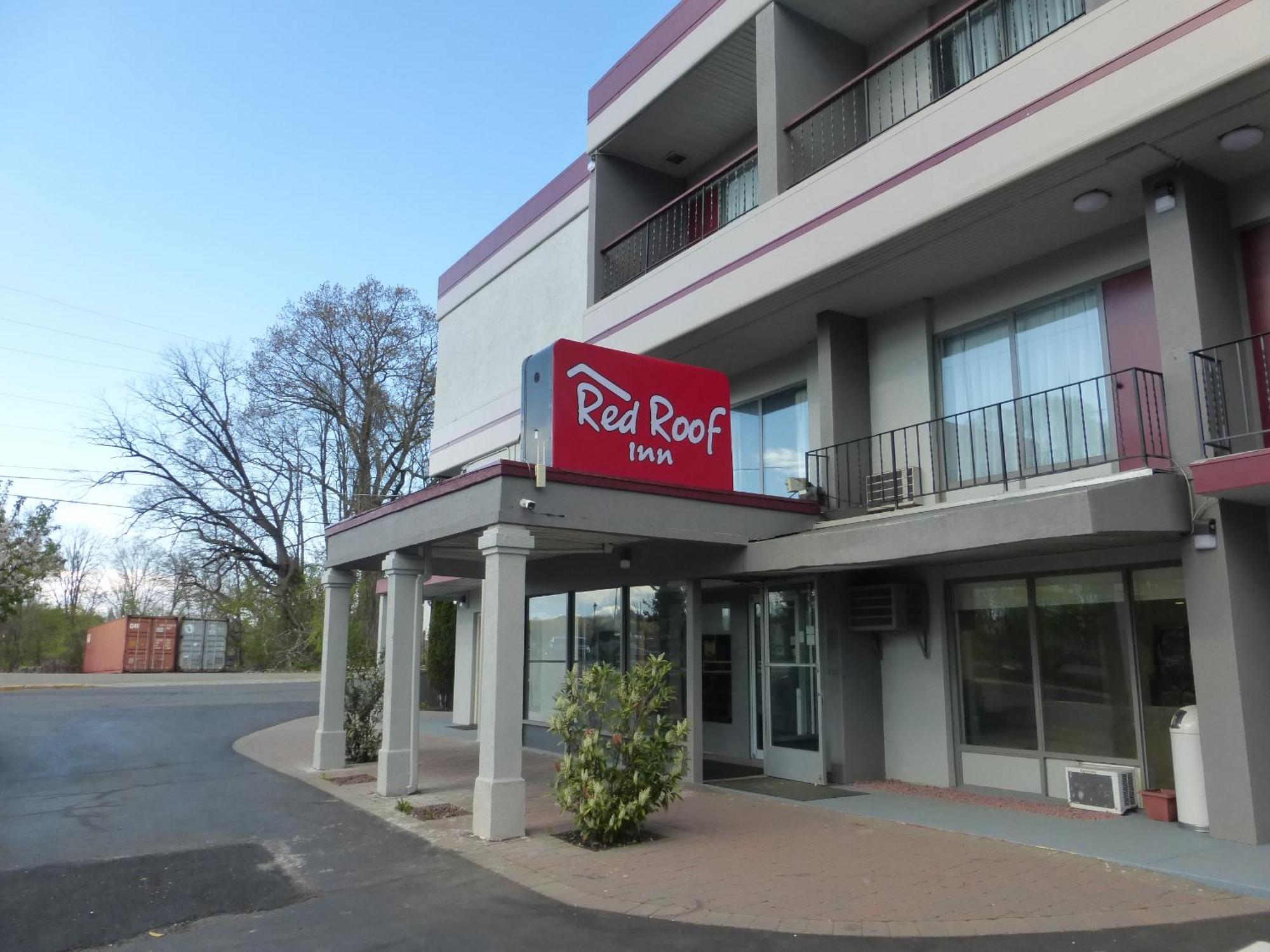 Red Roof Inn Stroudsburg Exterior photo