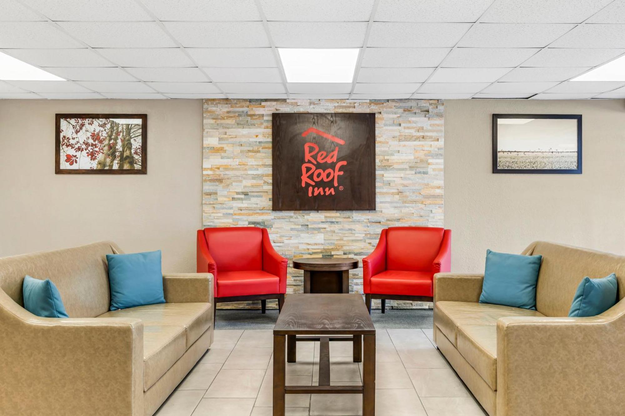 Red Roof Inn Stroudsburg Exterior photo