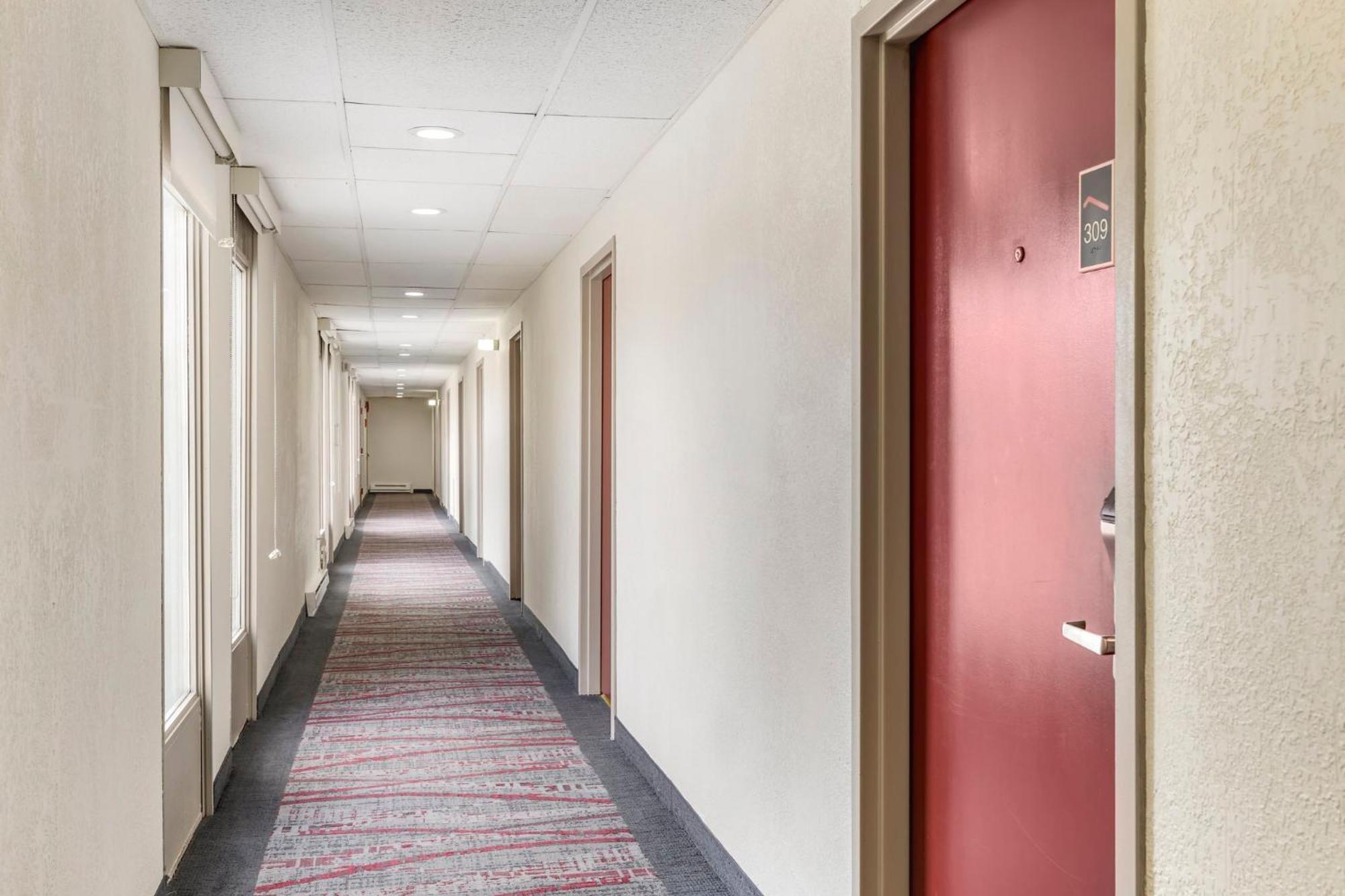 Red Roof Inn Stroudsburg Exterior photo